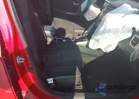 2014 Hyundai Elantra Gt z USA, uszkodzony, nr VIN KMHD35LH4EU218283